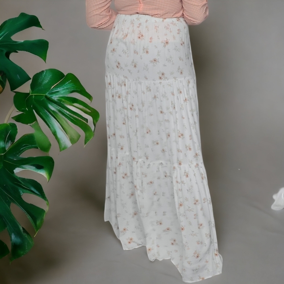 Mary Lawless × Splendid Floral Maxi Skirt - Picture 3 of 6